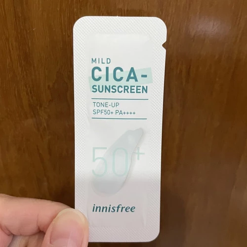 Mild Cica Sunscreen Tone-Up SPF50+ Pa++++