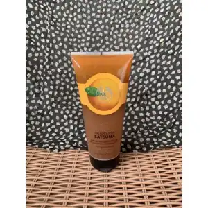 Satsuma Energising Body Polish